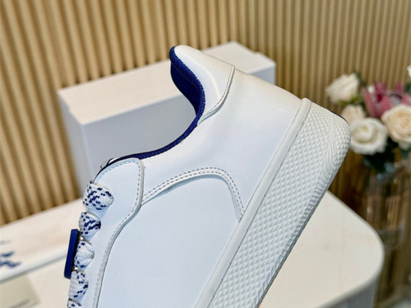 Burberry Check Terrace Sneakers  BBR--3011