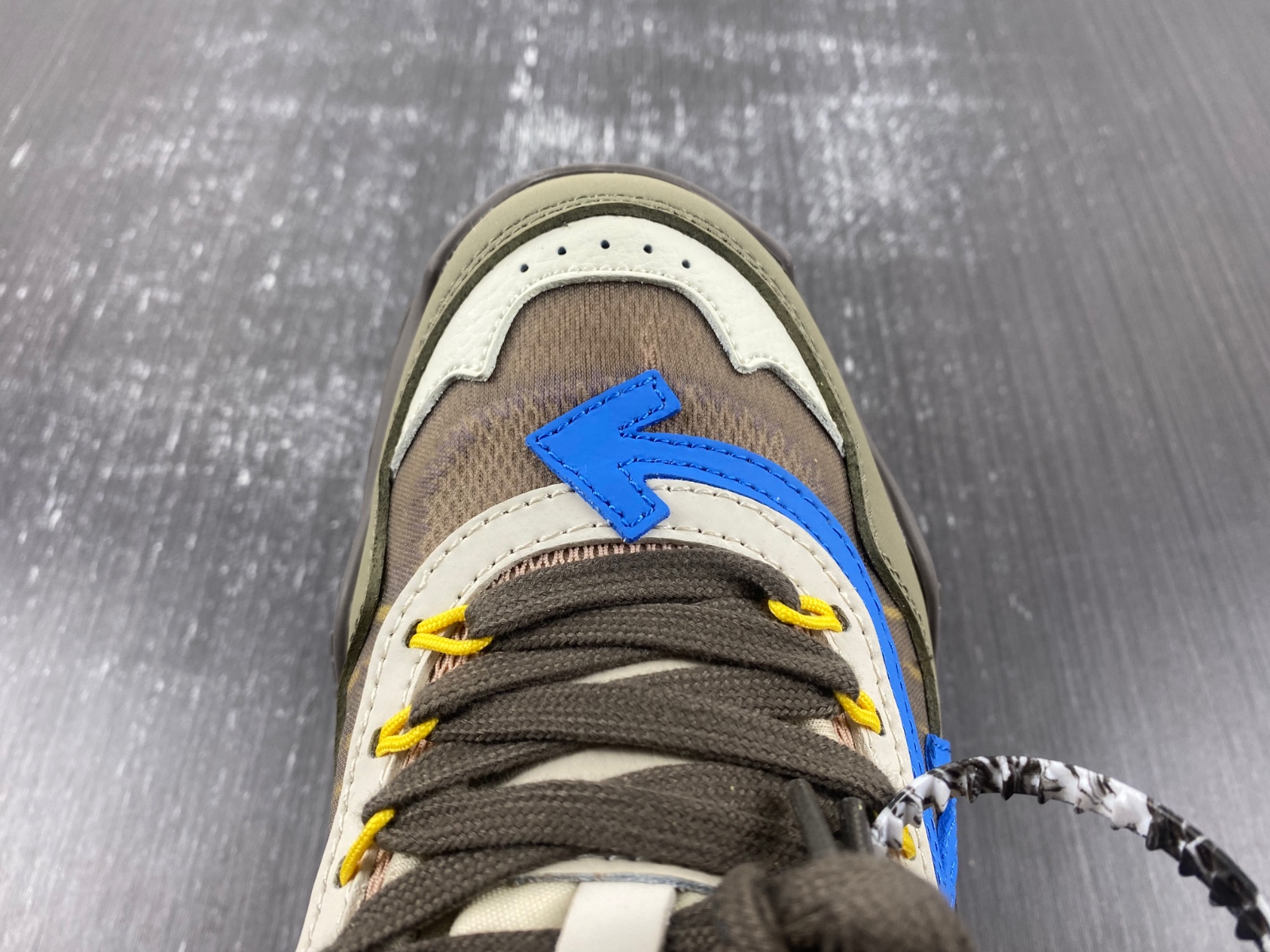 OW C/O​ ODSY-1000 SNEAKERS