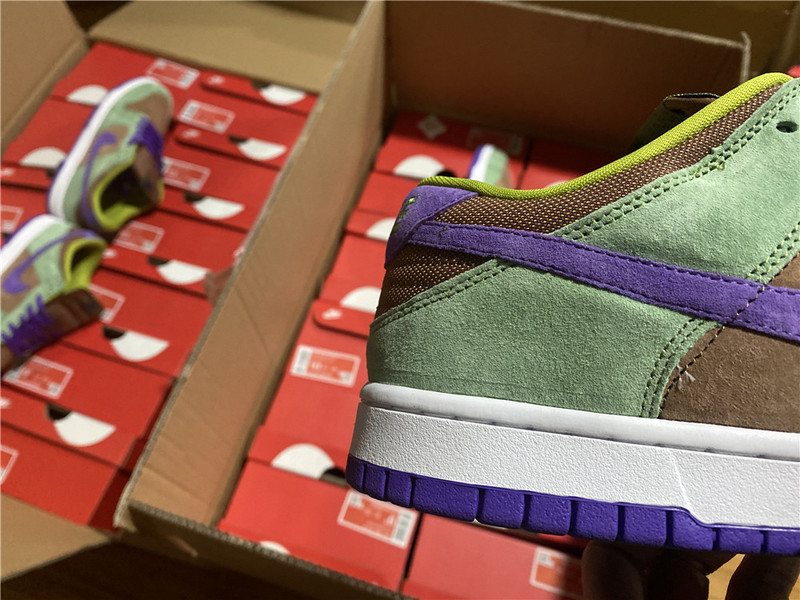Nike Dunk Low Veneer DA1469-200