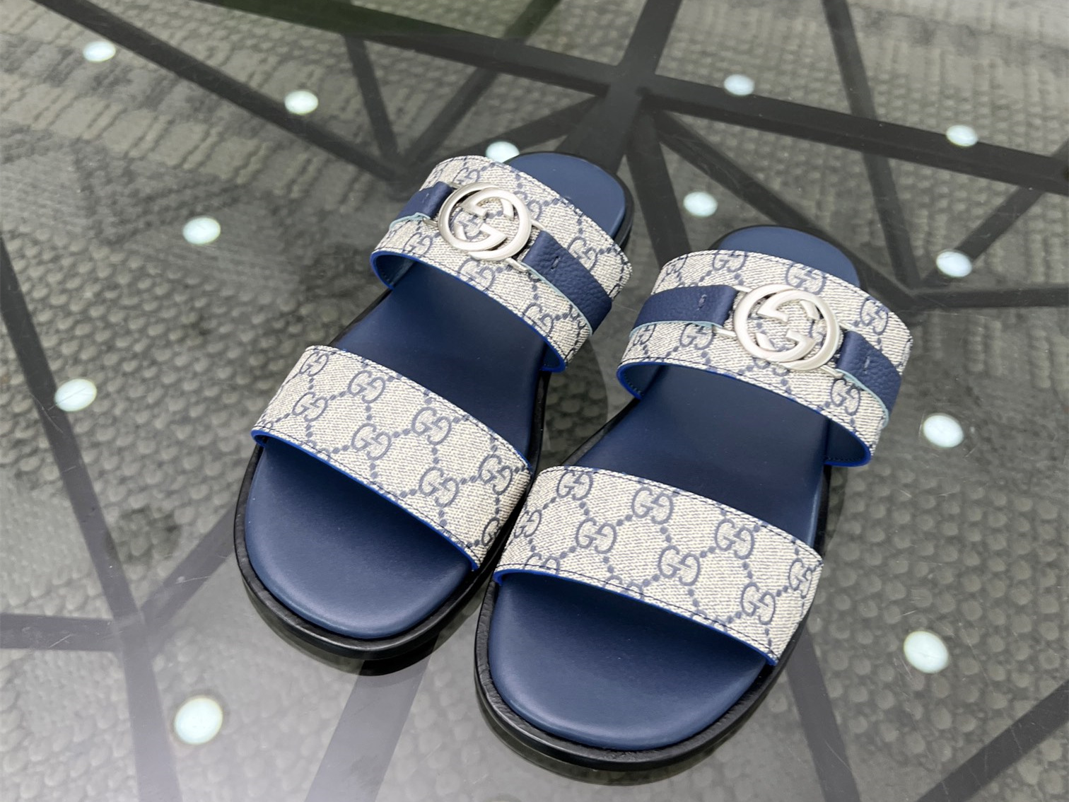 GUCCI SLIDE (EU38-EU46)