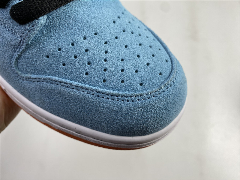 Nike SB Dunk Low Gulf BQ6817-401