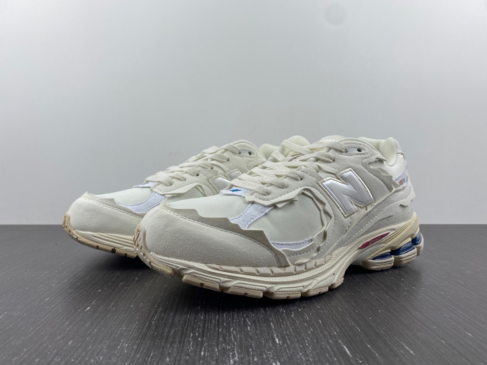 New Balance 2002R Protection Pack Sea Salt - M2002RDC