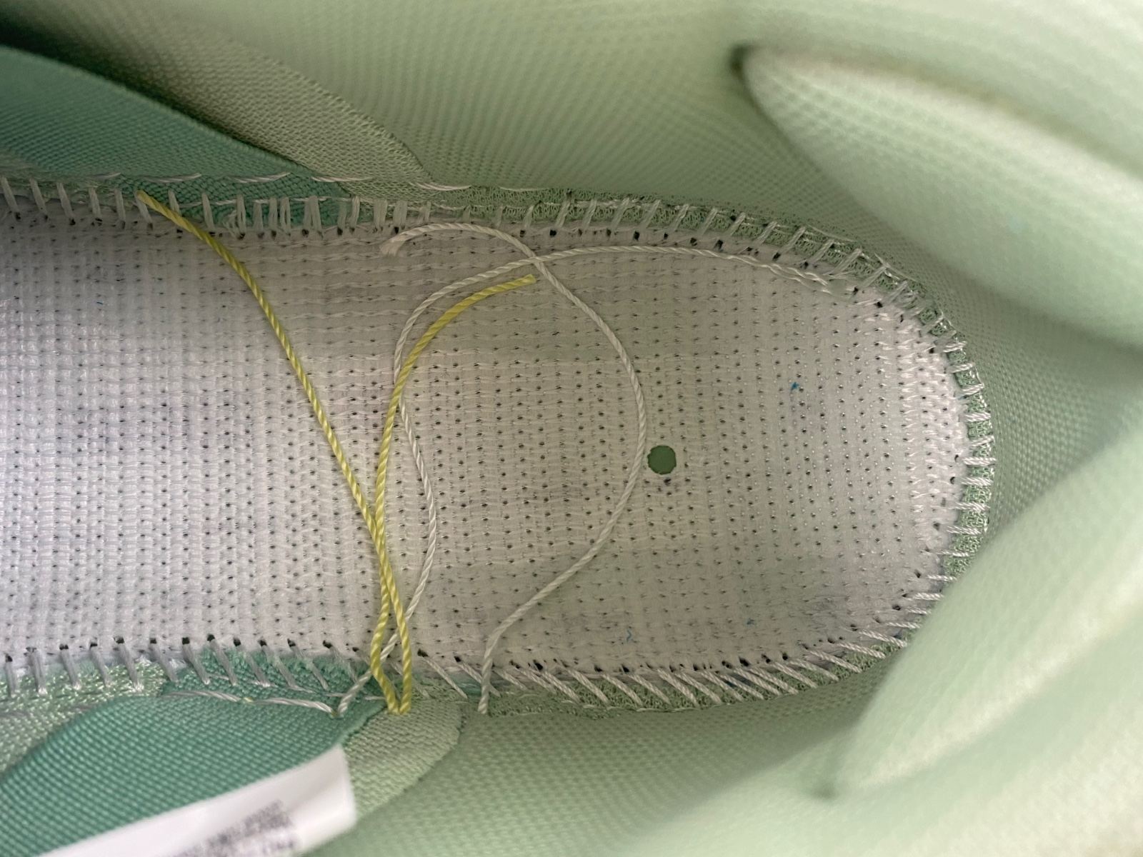 Verdy x Nike SB Dunk Low “Visty”  FN6040-400