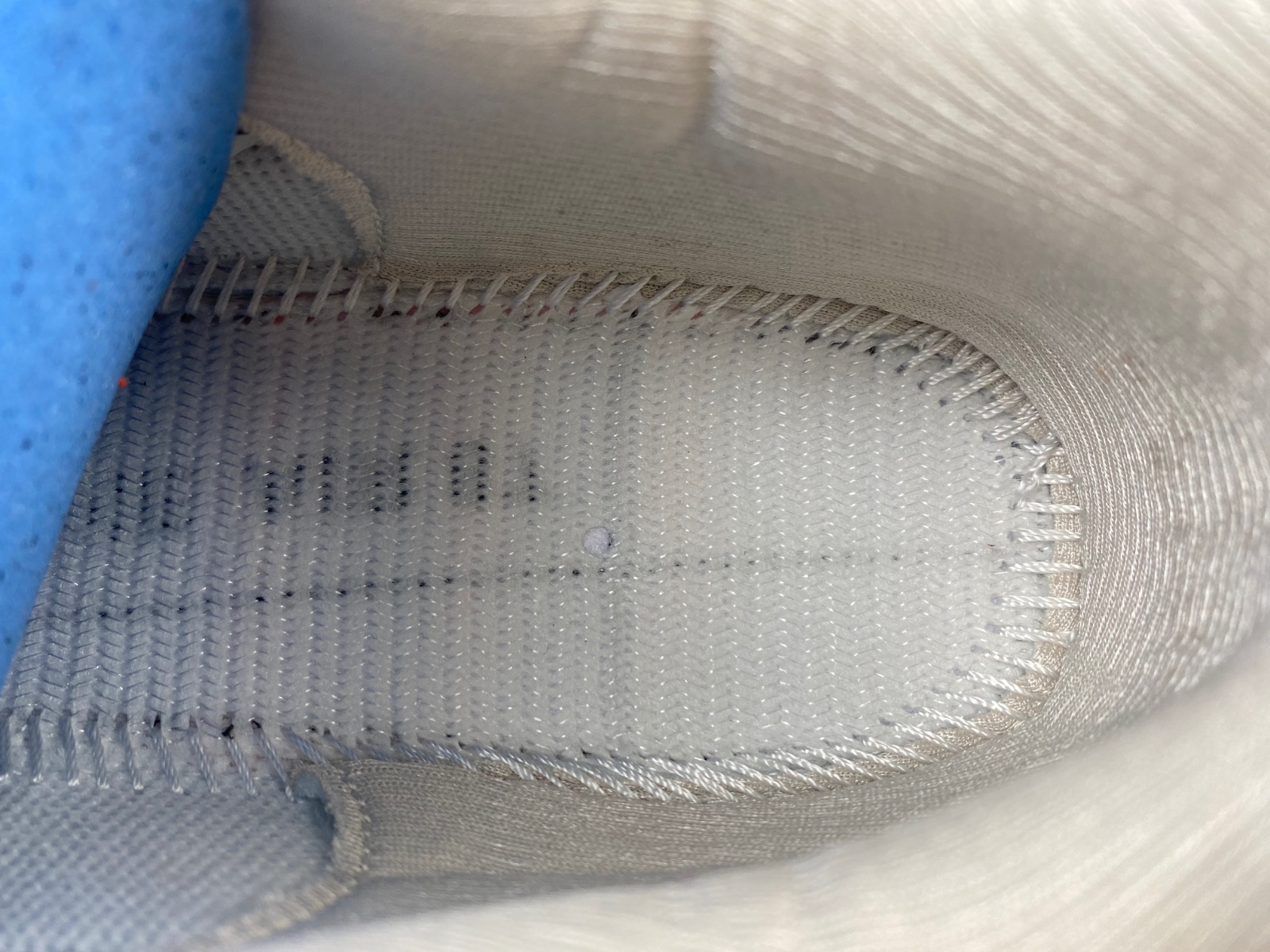 Nike Air Max 1 Metal Charms FJ7734-101