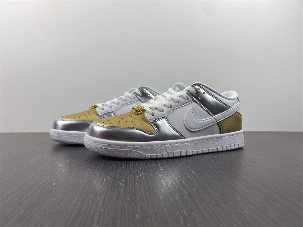 Nike Dunk Low SE 'Silver Gold Metallic' DH4403-700