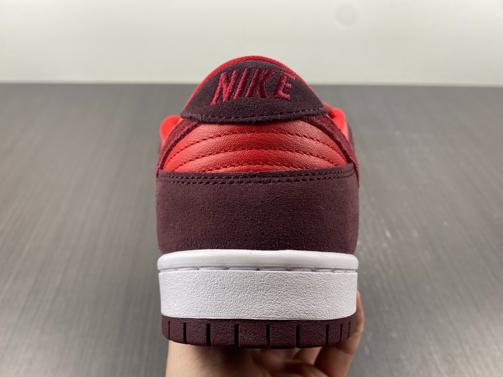 Nike SB Dunk Low Cherry  DM0807-600