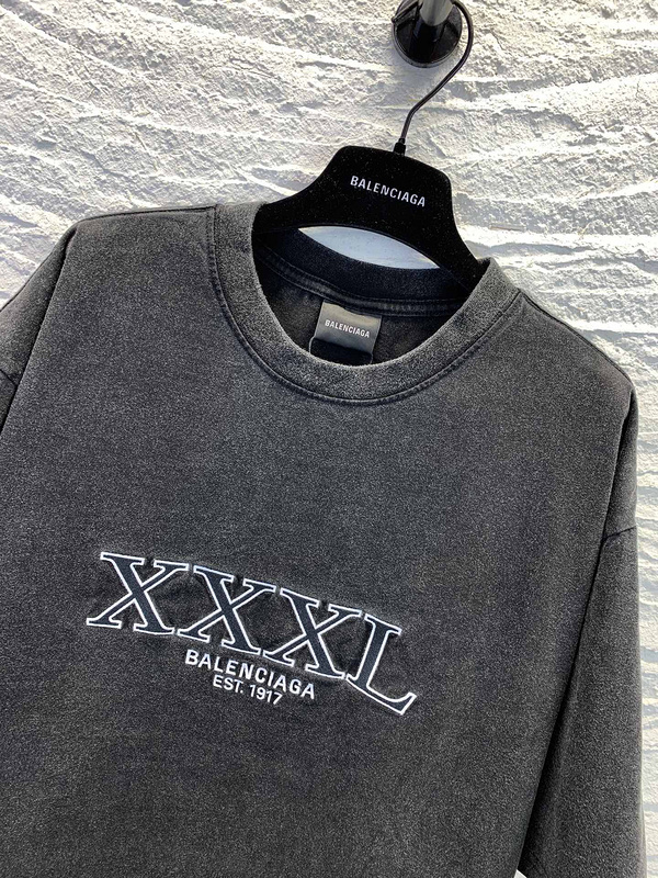 Balenc1aga T-SHIRT 2302066