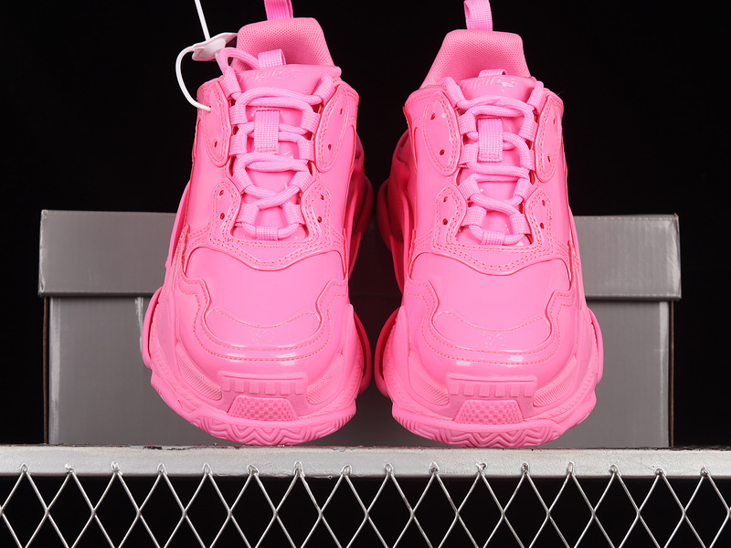 Balenciaga TRIPLE S TRAINER