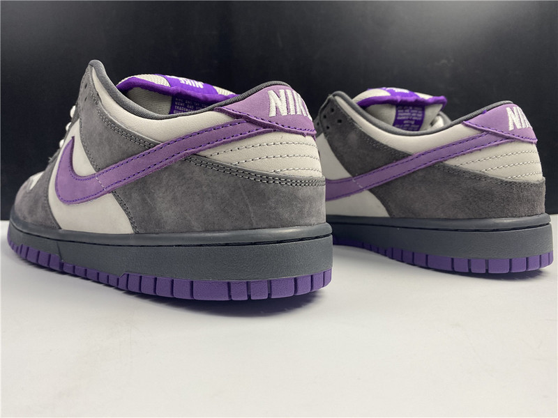 Nike Dunk SB Low Purple Pigeon 304292-051