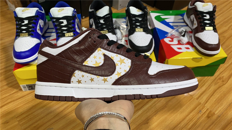 Supre* X Dunk Low OG SB QS 