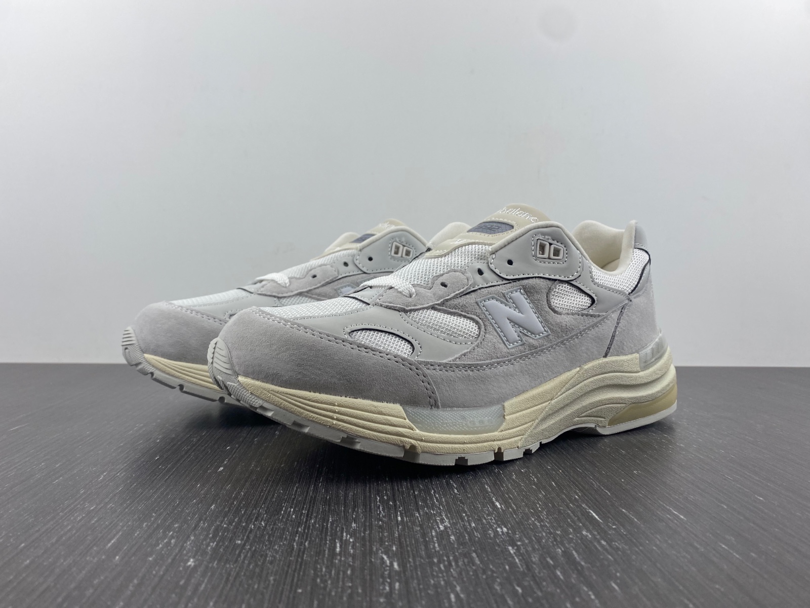 New Balance 992 White Silver (2021) - M992MD