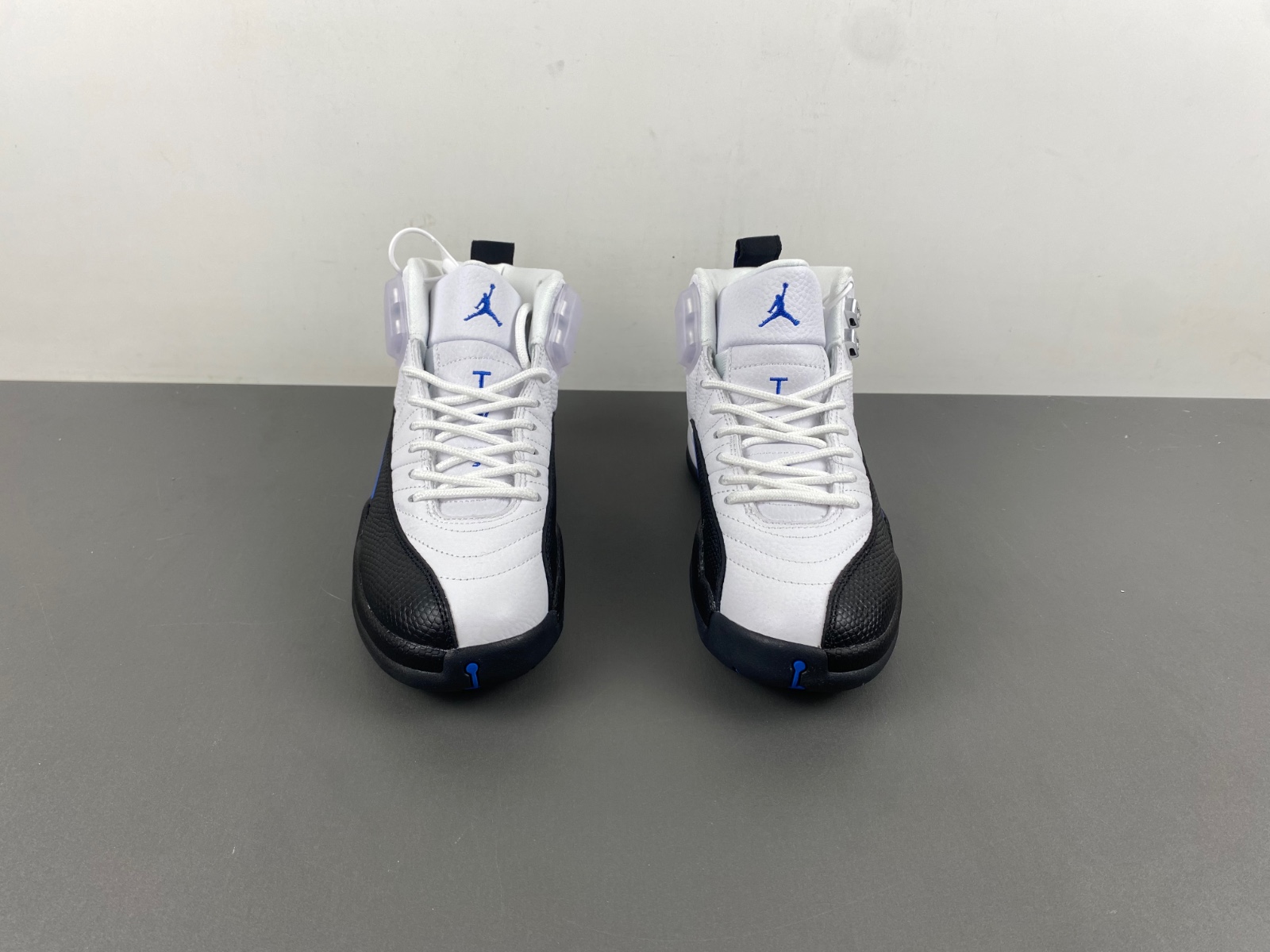 Air Jordan 12 “Blueberry” CT8013-140