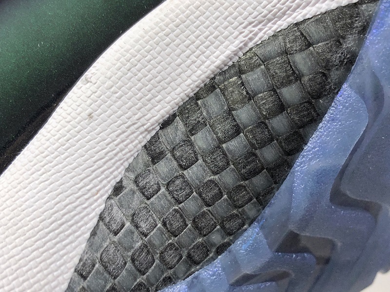 Air Jordan 11 Retro Low "Emerald, Easter" 528895-145