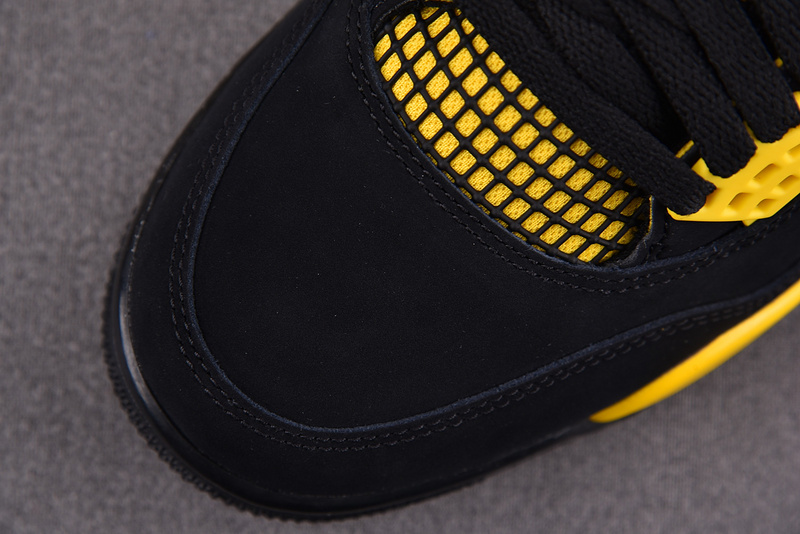 Air Jordan 4 Thunder 2023  DH6927-017