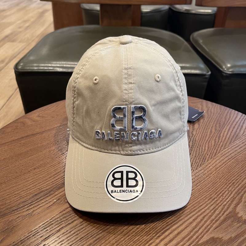 Balenciaga* HAT M017 ONE SIZE