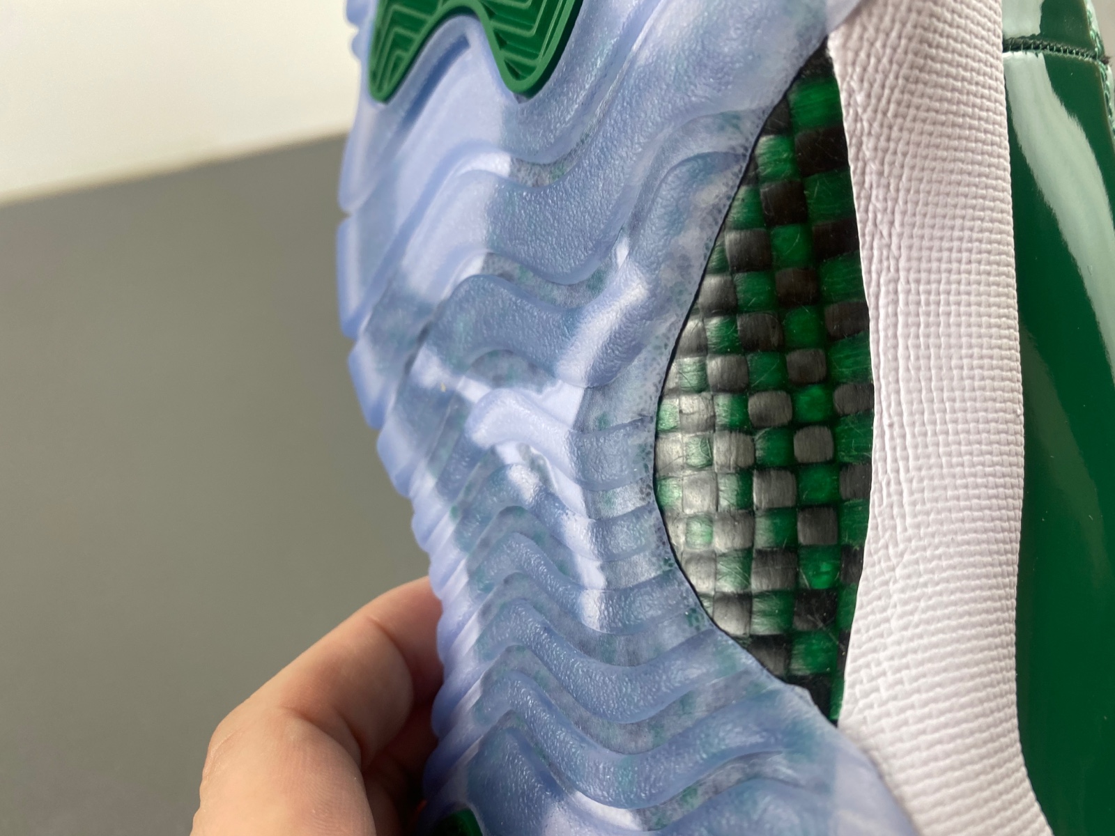 Air Jordan 11  CT8012-113