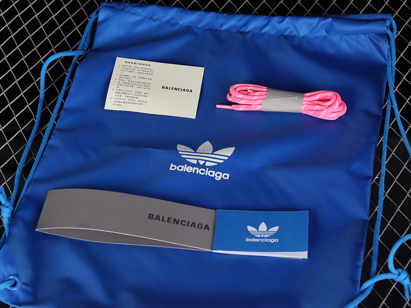Balenciaga TRIPLE S TRAINER