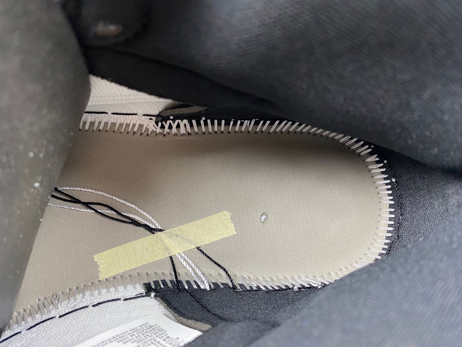 Air Jordan 1 Retro High OG "University Blue" DZ5485-400