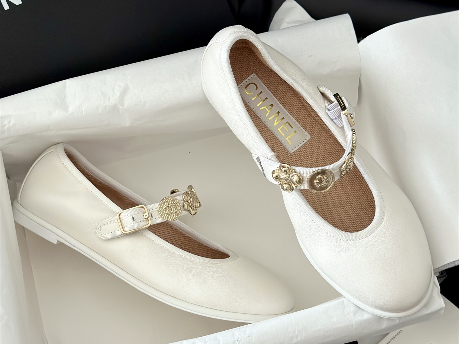 Chanel Mary Janes CH-13