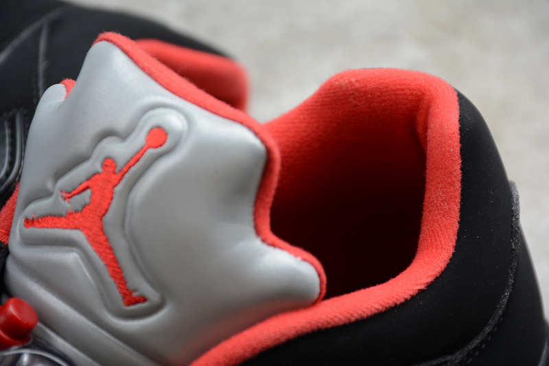 Air Jordan 5 Retro Low 