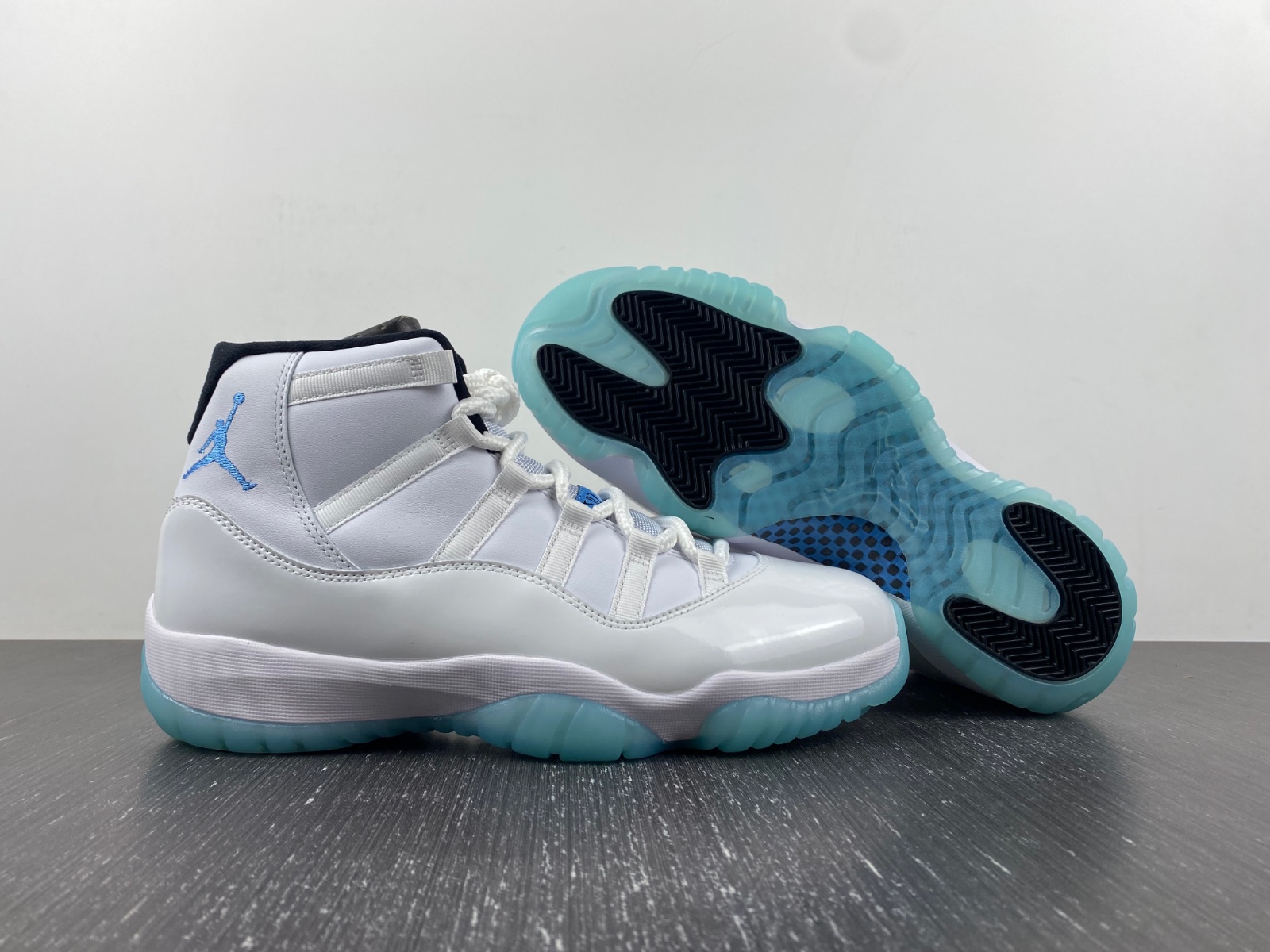 Air Jordan 11 Retro Legend Blue 378037-117