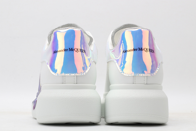 MCQUEEN OVERSIZED SNEAKER