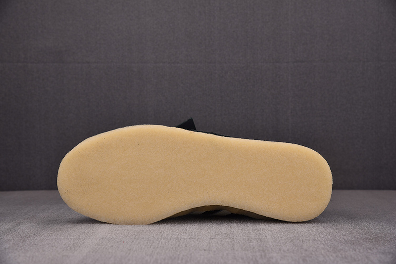 Ronnie Fieg x Clarks x 8th Street Samba 