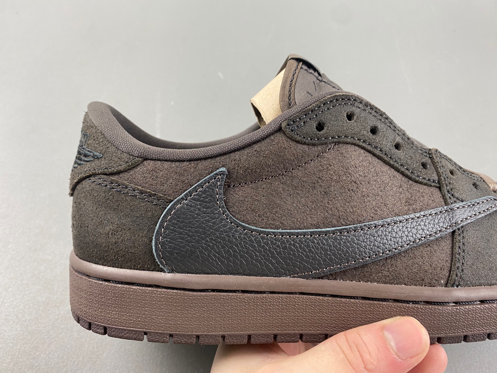 Travis Scott x Air Jordan 1 Low OG  DM7866-202