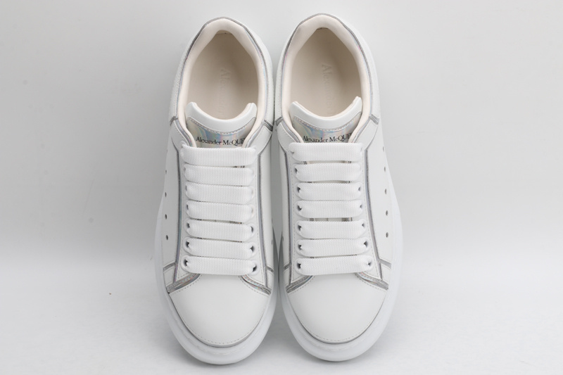 MCQUEEN OVERSIZED SNEAKER