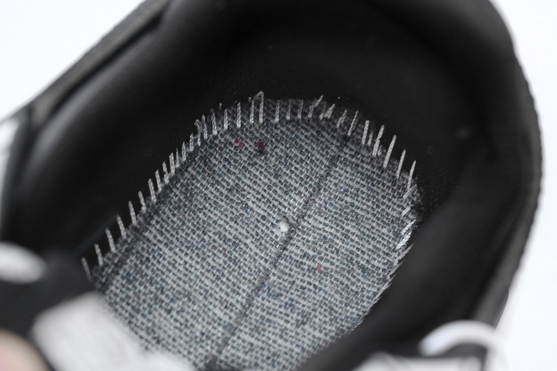 Balenciaga Track 2 Sneaker Black And White 568614 W2GN3 1090