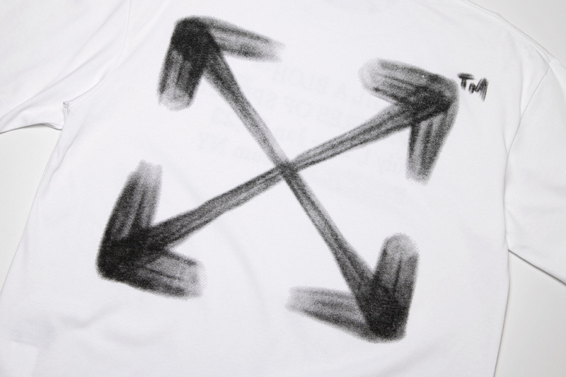 OFF-WHITE T-SHIRT 2302023