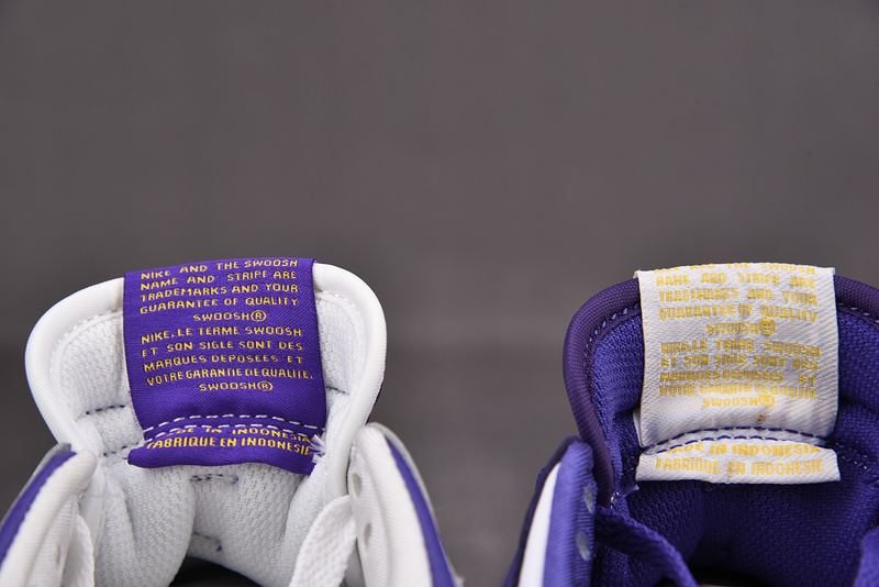 Nike Dunk Low "Flip The Old School" DJ4636-100