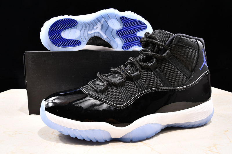 Air Jordan 11 Retro