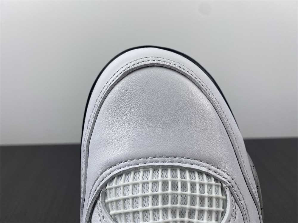 Air Jordan 4 White Cement 840606-192