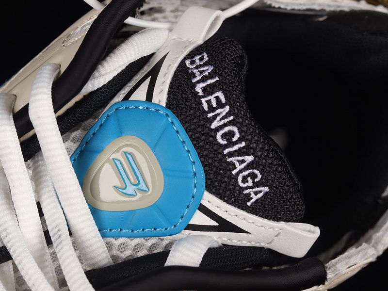 Balenciaga Runner Sneaker