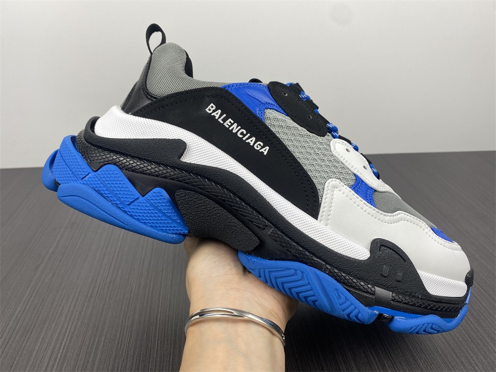 Balenciaga TRIPLE S TRAINER