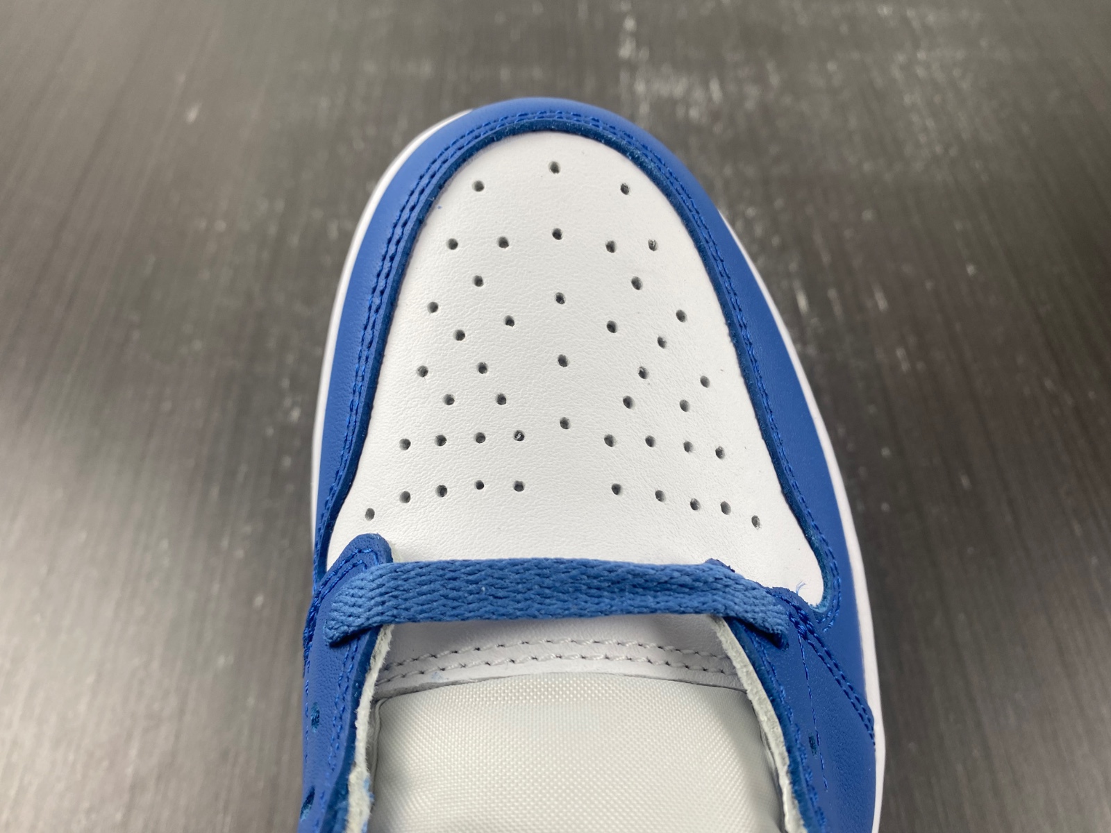 Air Jordan 1 Retro High OG 