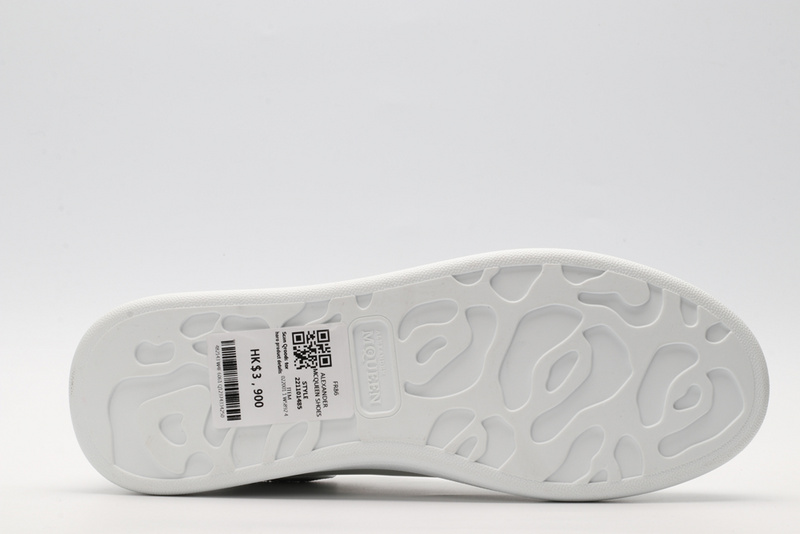 MCQUEEN OVERSIZED SNEAKER