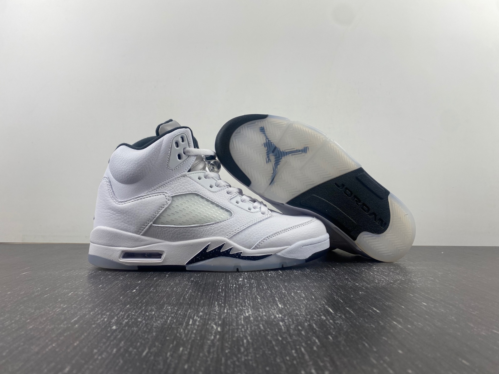 Air Jordan 5 Retro 