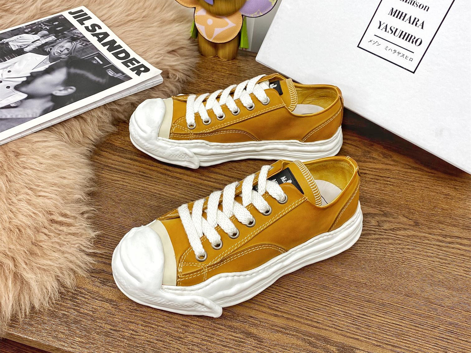 Maison Mihara Yasuhiro Low-Top Sneakers MMY-008