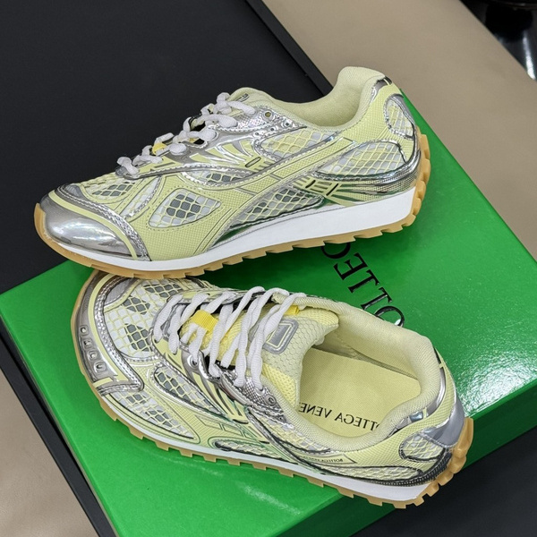 Bottega Veneta Orbit  Sneakers
