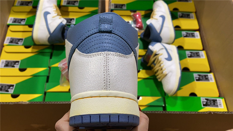 Nike SB Dunk High Atlas Lost At Sea  CZ3334-100