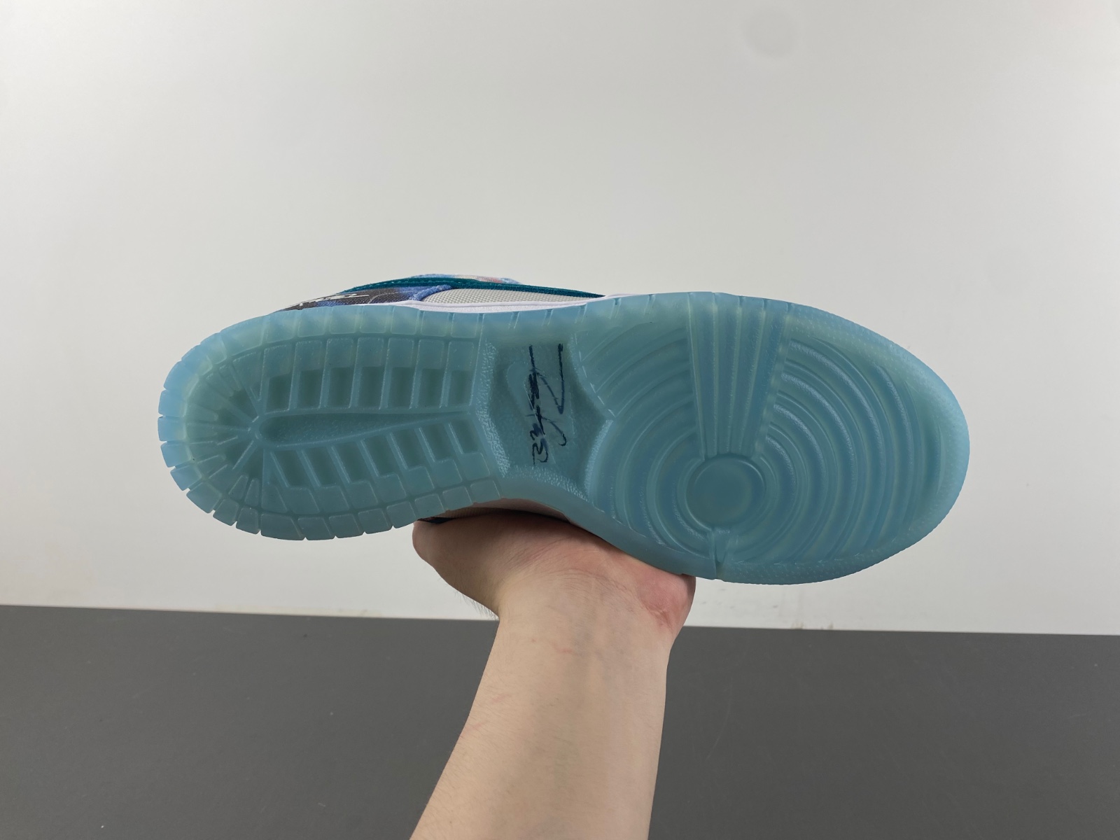 Futura Laboratories x Nike SB Dunk Low FL  HF6061-400