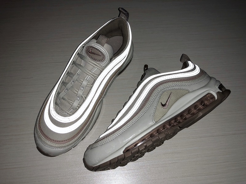 Nike Air Max 97 Light Bone Diffused Taupe (W)  917646-004