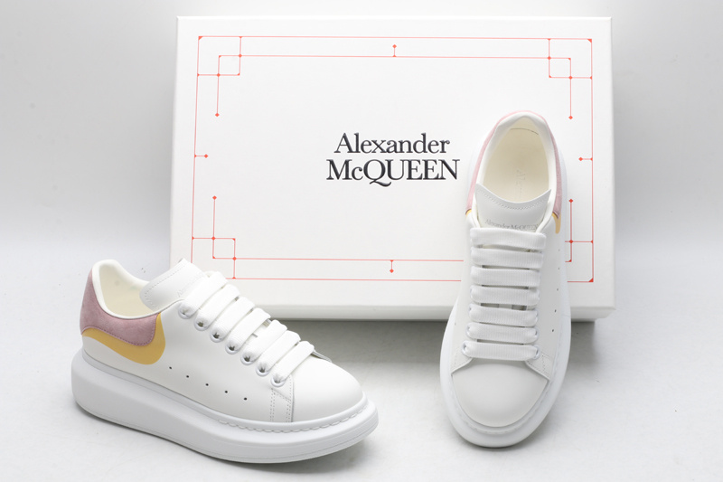 MCQUEEN OVERSIZED SNEAKER