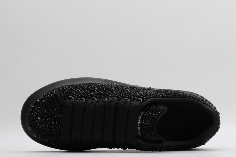 MCQUEEN OVERSIZED SNEAKER