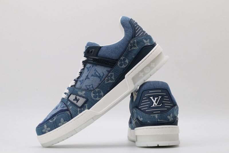 LV Trainer Sneaker