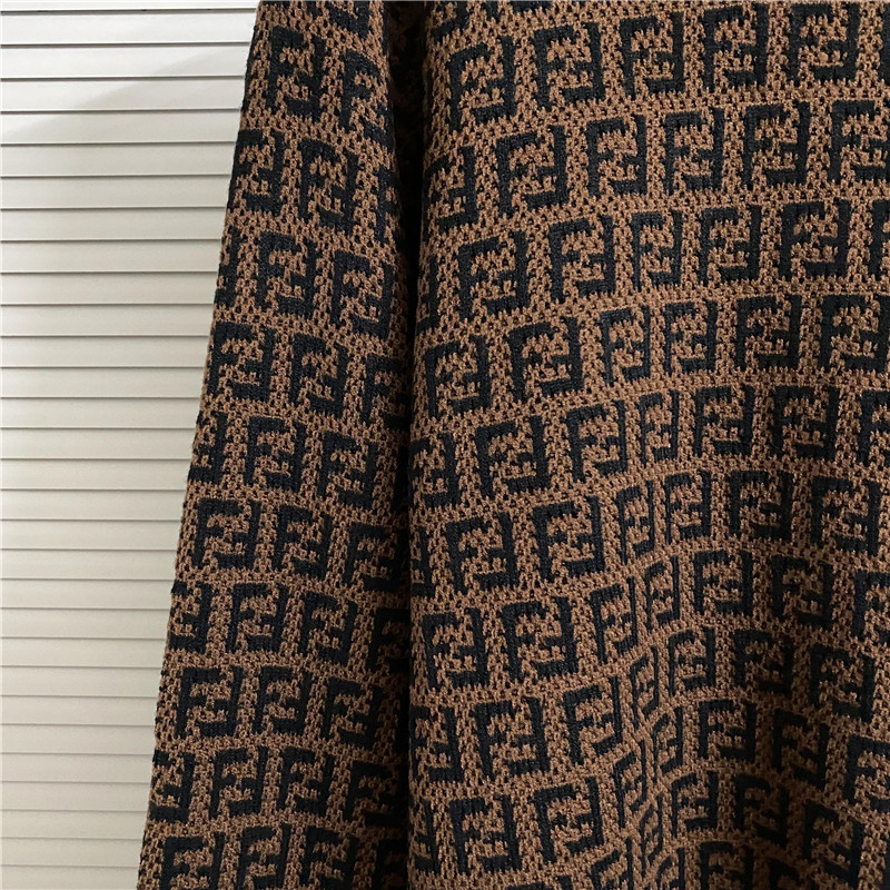 Fendi sweater  MAO-13