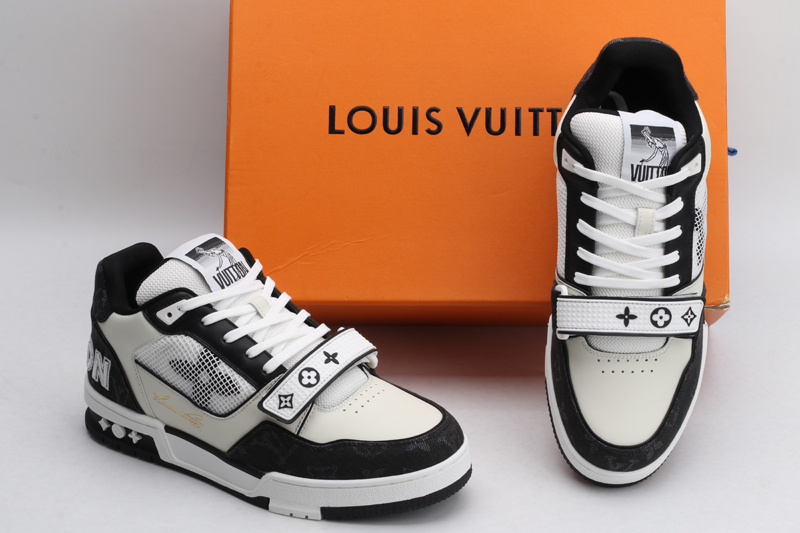 LV Trainer Sneaker