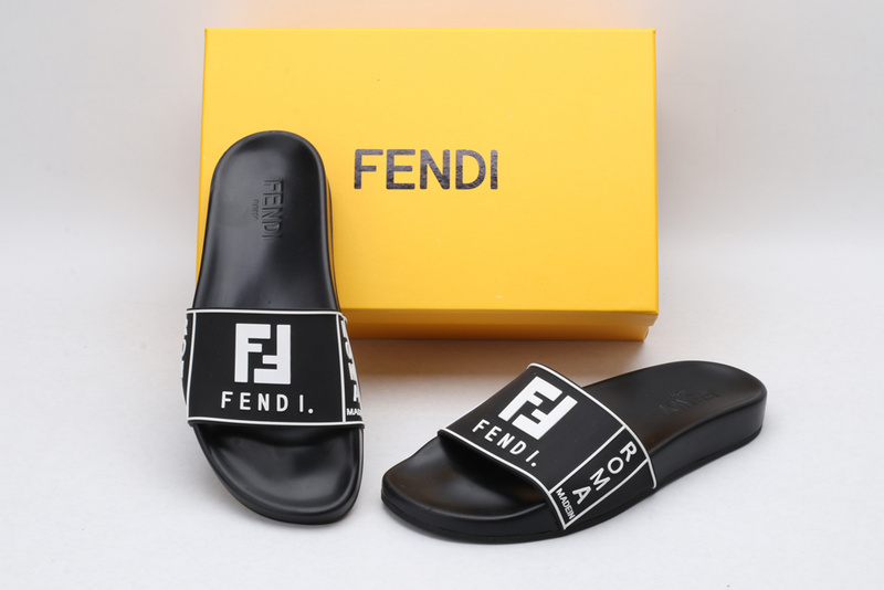 Fendi Slippers